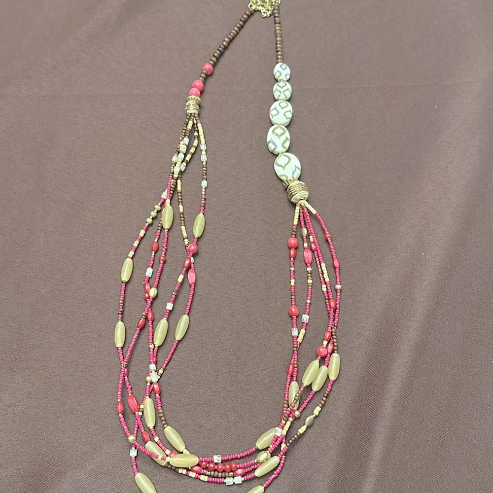Chico’s 18 inch pink multi-stranded necklace